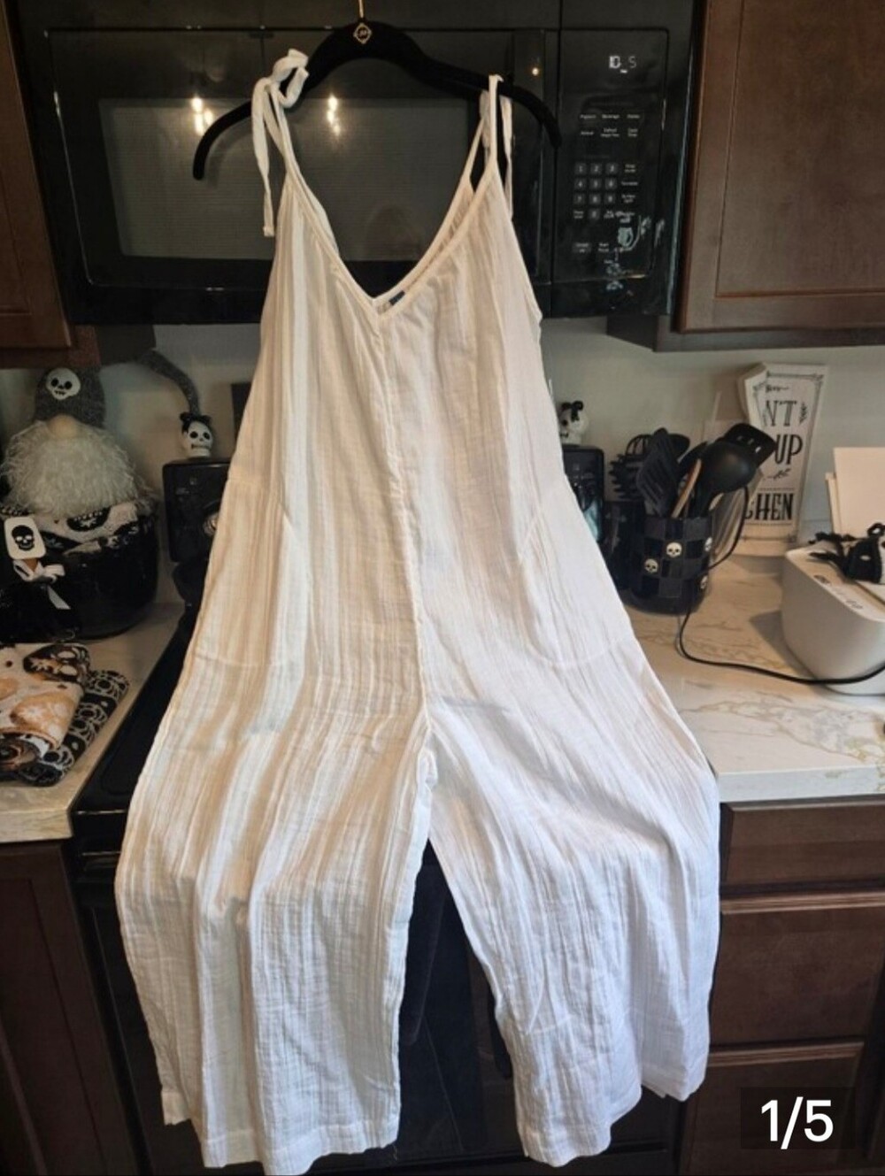 NWT!! Linen Blend Black Tie-Shoulder Wide Leg Jumpsuit With Pockets. Size M - Picture 3 of 7